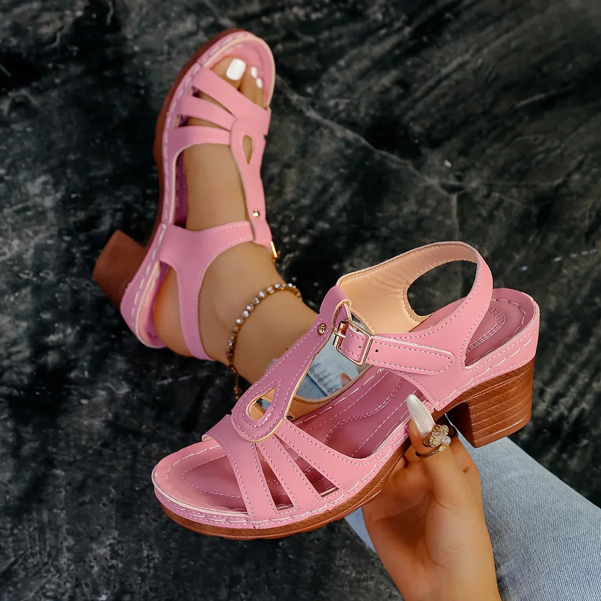 Elisa | Fashionable orthopedic sandals with thick platform sole