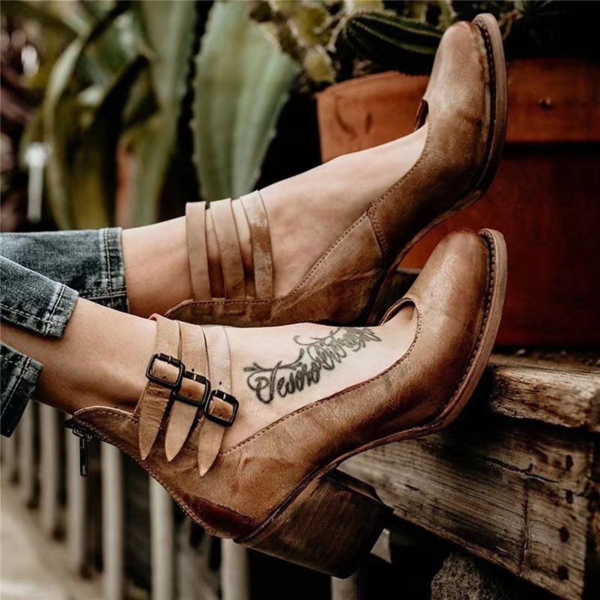 Nola™ | Minimalist Leather Sandal