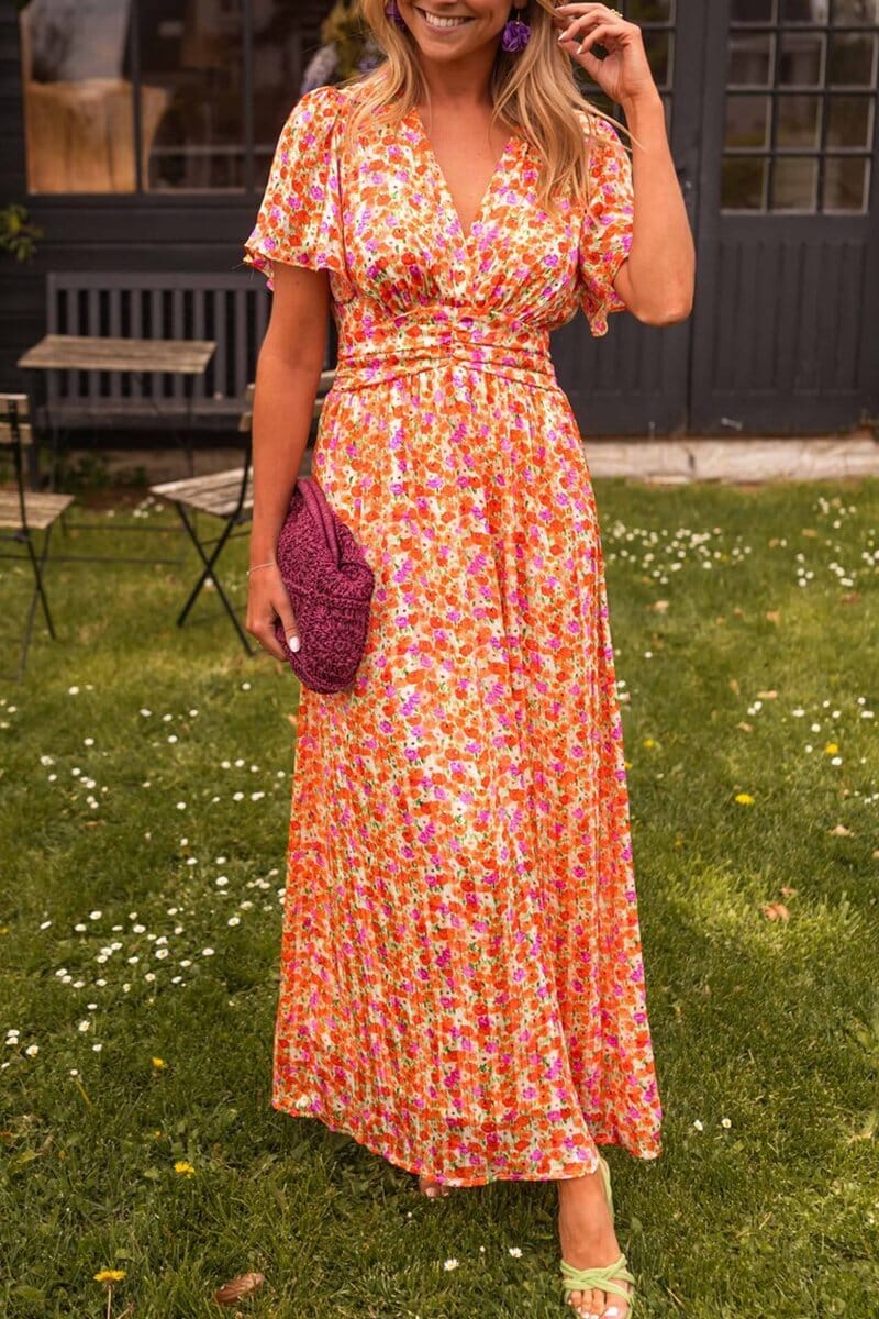 Robe longue élégante avec décolleté en V